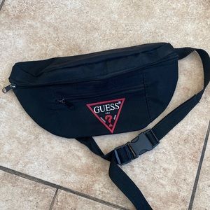 Guess Fanny pack